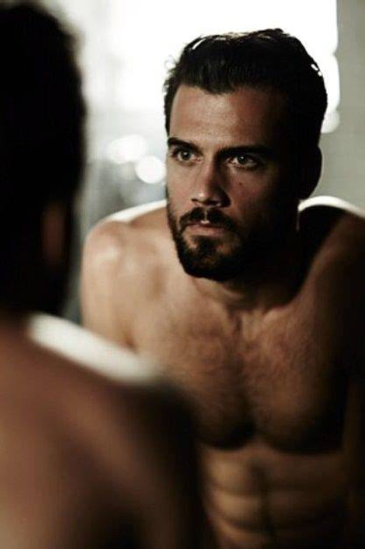 69 best Thomas Beaudoin (Really Hot) images on Pinterest Thomas beaudoin, Attractive men and