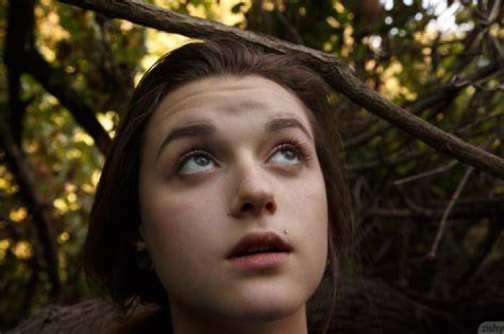 Alex Mae In Upscale Park Zishy TheSexTube