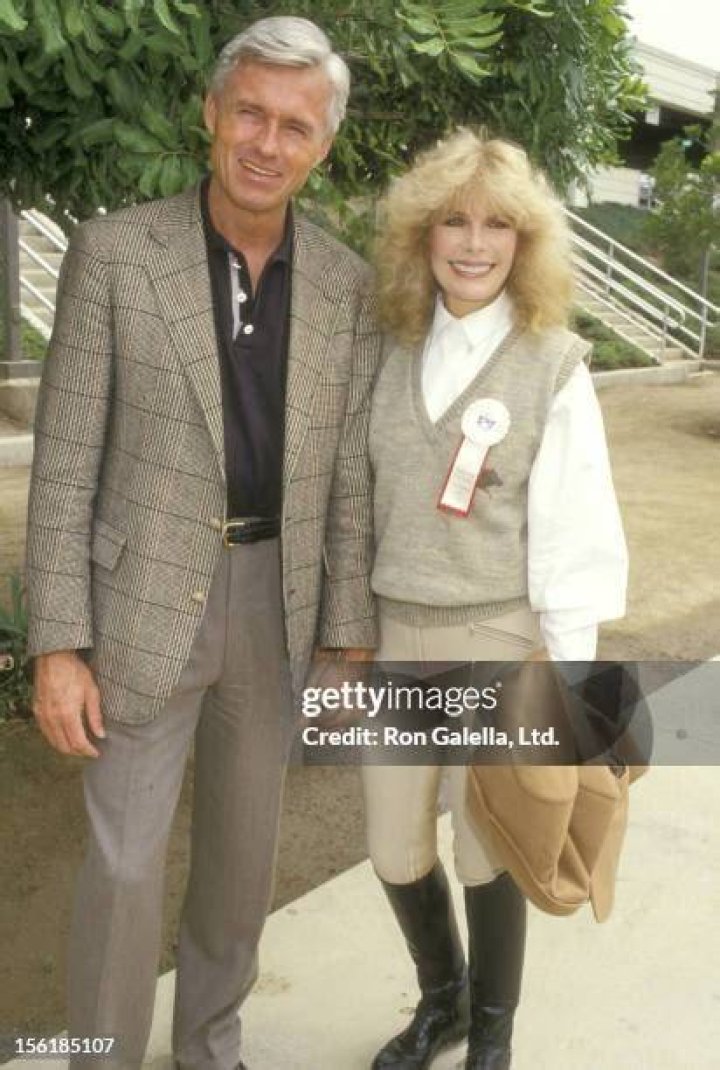 All about celebrity Dennis Holahan! Birthday 7 November 1942, Stamford, Connecticut, USA