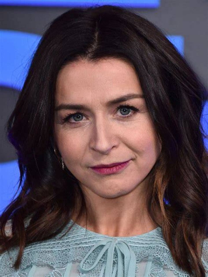 Caterina Scorsone on the set of Grey's Anatomy. | Photo: Getty Images.