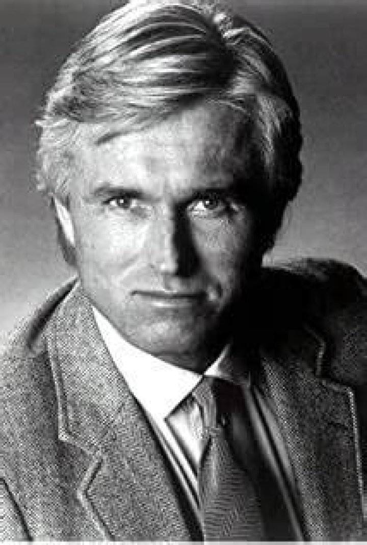 Dennis Holahan Net Worth and Wiki Net Worth Roll