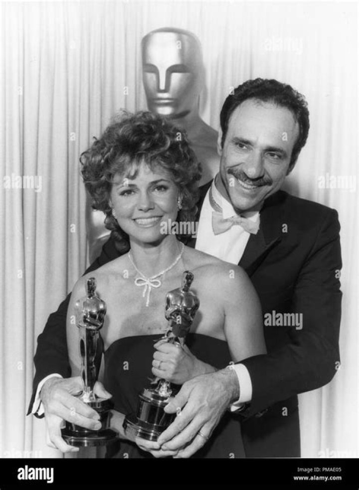 F. Murray Abraham and Sally Field at the 57th Academy Award in 1985. | Source: Getty Images