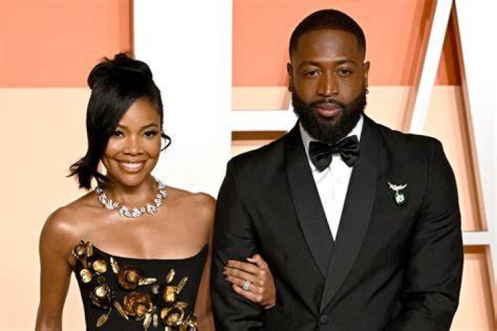Gabrielle Union, Dwyane Wade, and Kaavia James Union Wade visit a New York & Company store in Burbank, CA to launch Kaavi James Collection on May 09, 2019. | Photo: Getty Images