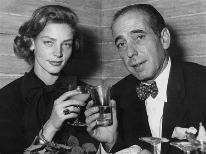 Humphrey Bogart and Lauren Bacall posing for a picture with their children Leslie and Stephen Bolgart on August 4, 1954. | Source: Getty Images