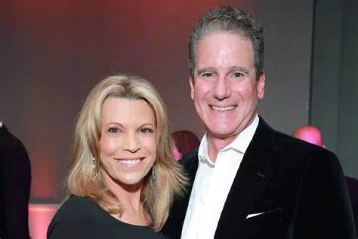 John Donaldson and TV Personality Vanna White arrives for the Annual Brent Shapiro Foundation For Alcohol And Drug Prevention Summer on September 9, 2017. | Photo: Getty Images