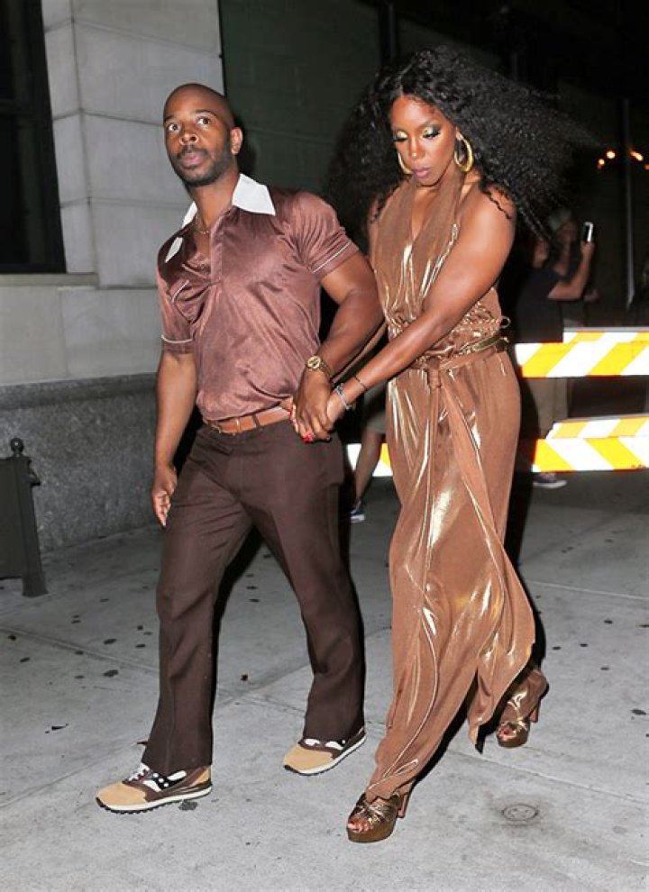 Kelly Rowland and Tim Weatherspoon on November 11, 2017 in Los Angeles, California | Photo: Getty Images