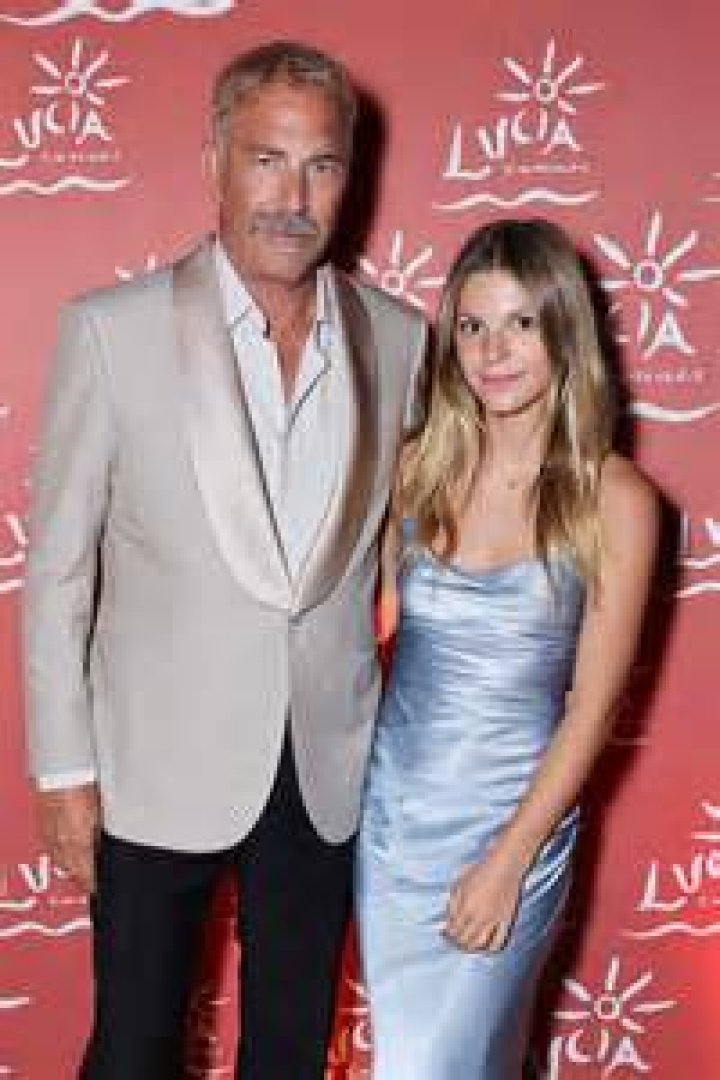Kevin Costner and his daughter Annie Costner at&nbsp;Warner Bros. Hosts a "Celebration of Tradition" Gala on June 2, 1990,&nbsp;in Burbank, California | Source: Getty Images