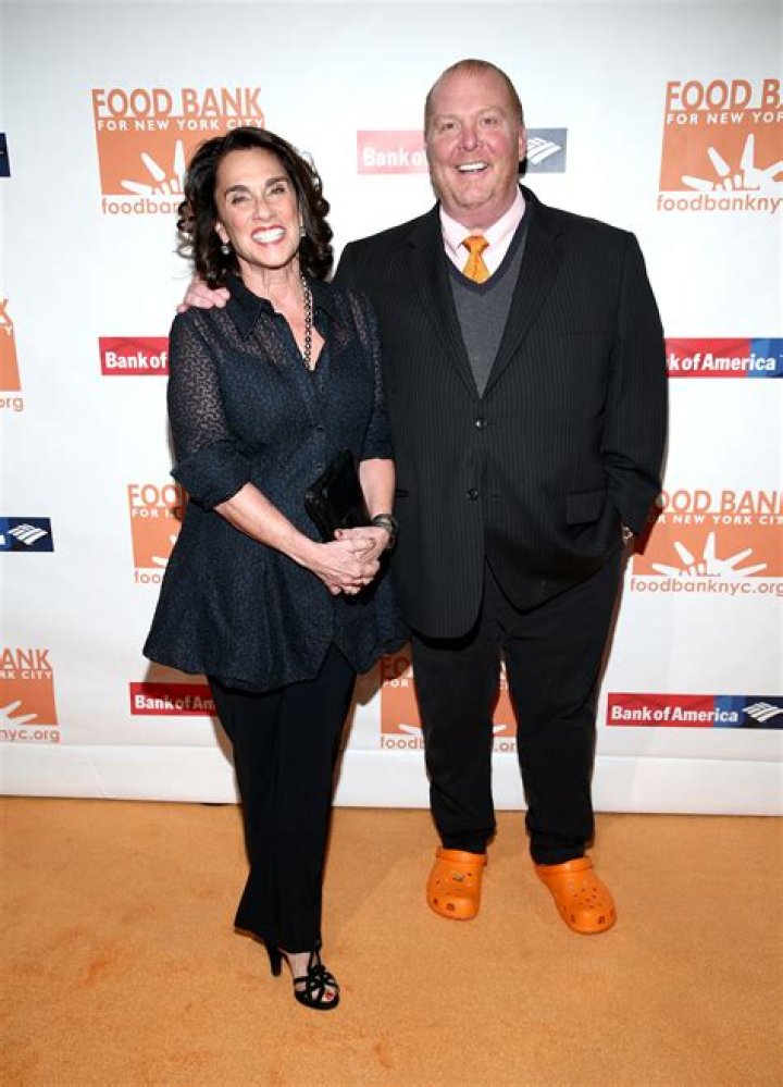 Mario Batali and Susan Cahn attend the Food Bank. | Source: Getty Images