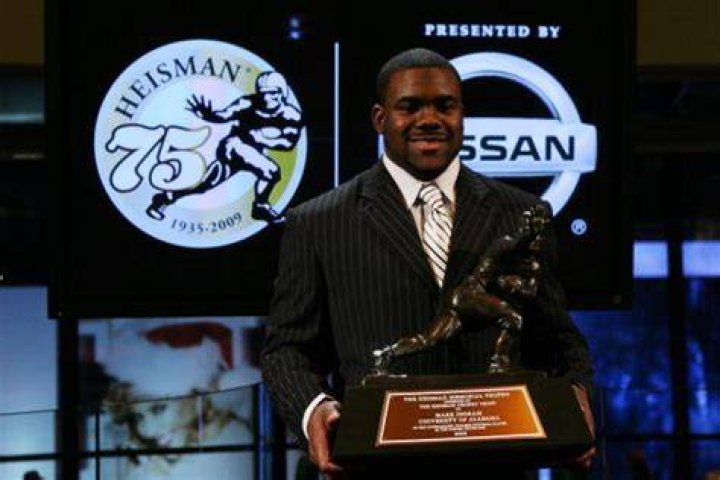 Mark Ingram Starts Foundation For Kids With Parents In Jail!