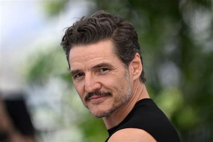 Pedro Pascal poses at the "Narcos" season 3 New York Screening at AMC Loews Lincoln Square 13 theater on August 21, 2017, in New York City | Source: Getty Images