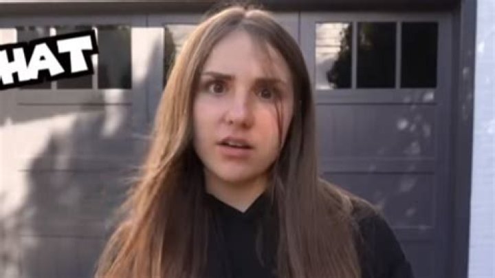 Piper Rockelle - YouTube removes three thumbnails from Piper Rockelle's videos