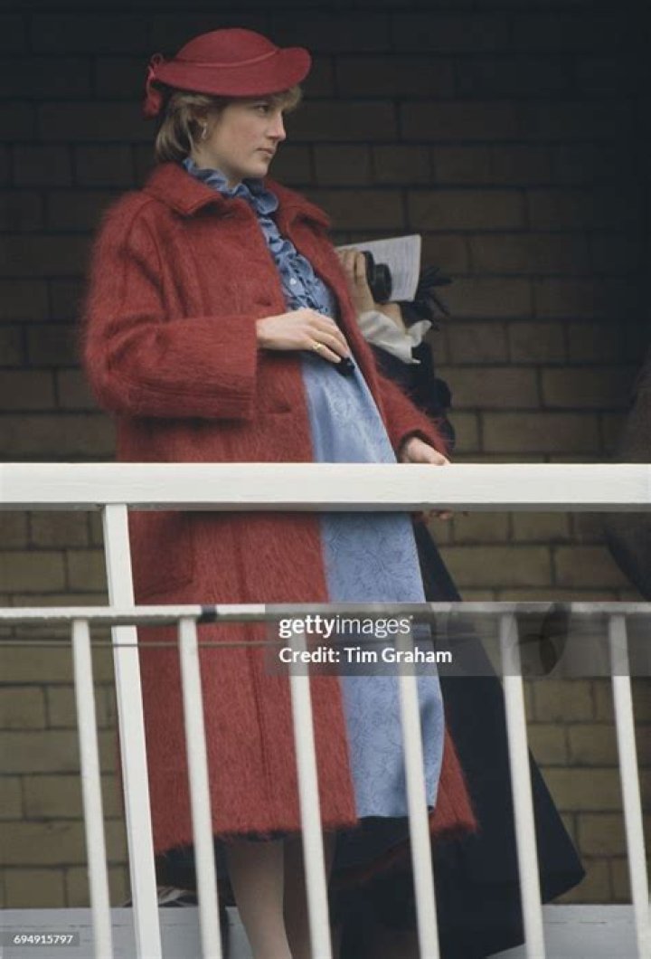 Princess Diana at Aintree racecourse for the Grand National on April 3, 1982. | Photo: Getty Images