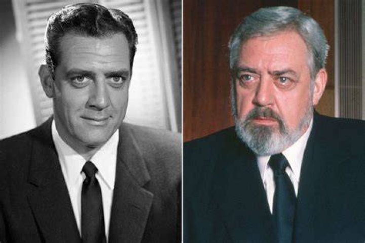 Raymond Burr as Perry Mason on location for the "Perry Mason" show on August 3, 1962 | Photo: Getty Images