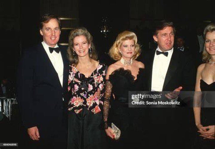 Robert, Blaine, Ivana, and Donald Trump at the Rainbow Room in New York City | Source: Getty Images