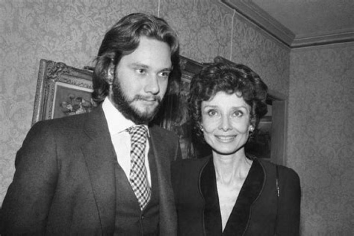 Sean Hepburn Ferrer and Audrey Hepburn in New York City on November 11, 1979 | Source: Getty Images