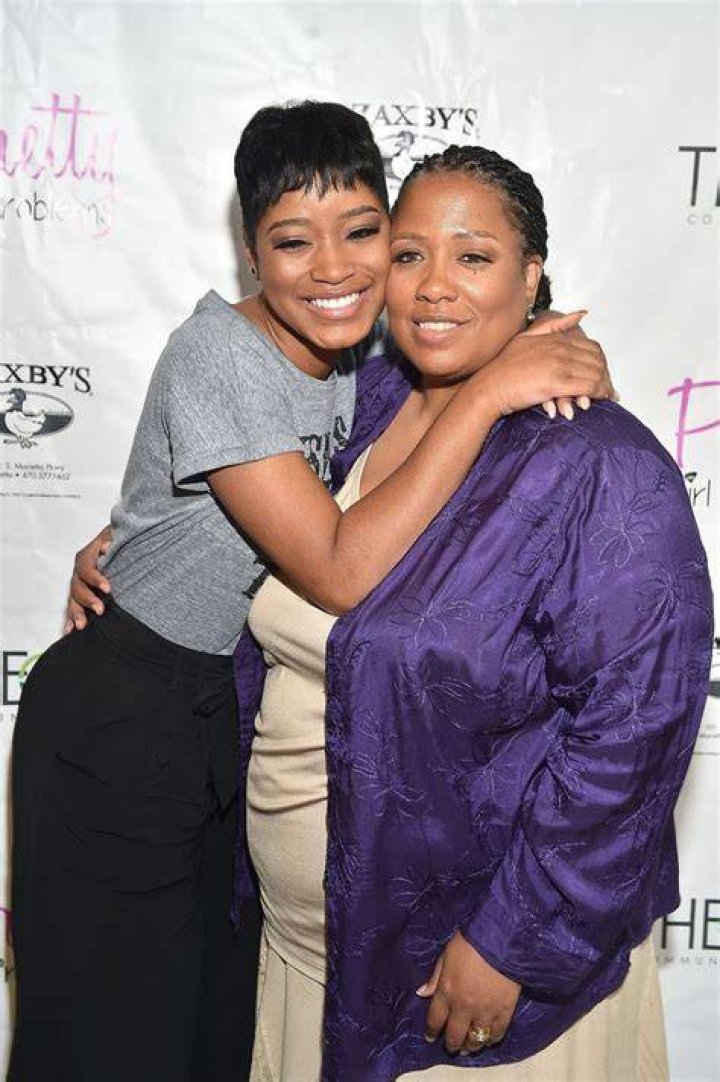 Sharon Palmer and Keke Palmer in New York, New York on April 27, 2006. | Source: Getty Images