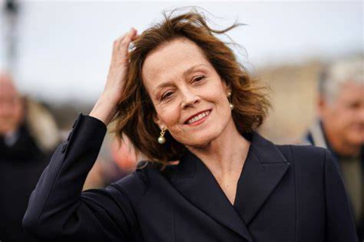 Sigourney Weaver on February 25, 2020 in Paris, France. | Photo: Getty Images