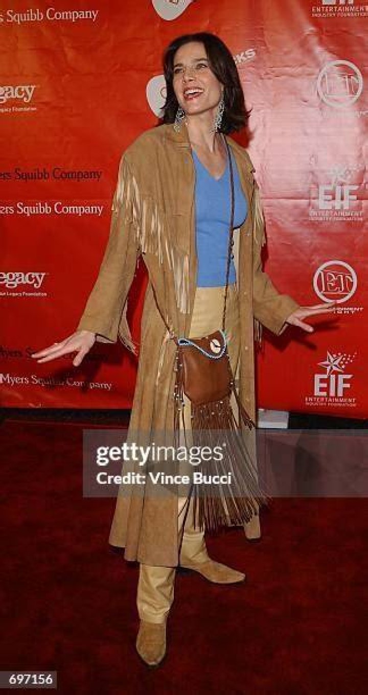 Terry Farrell attends the First Annual Love Rocks Concert February 14, 2002 in Hollywood, CA. | Getty Images