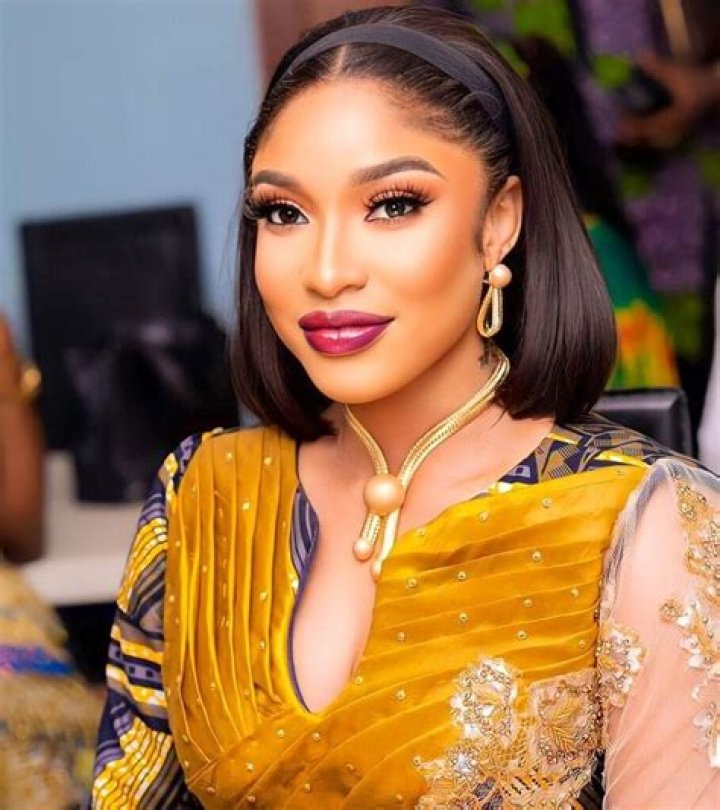Tonto Dikeh's husband Prince Kpokpgri dragged mercilessly