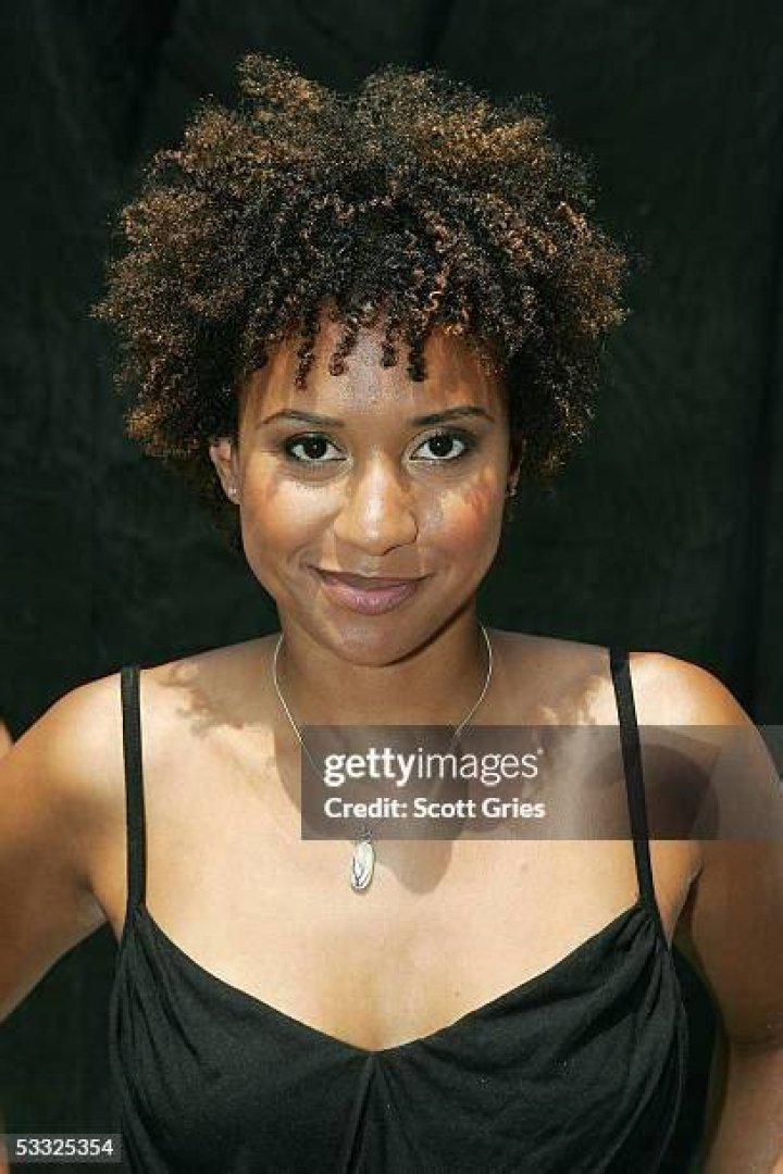 Tracie Thoms poses at the 4th annual toy drive and Holiday party benefiting Toys For Tots at Tom Bergin's on December 6, 2022, in Los Angeles, California | Source: Getty Images