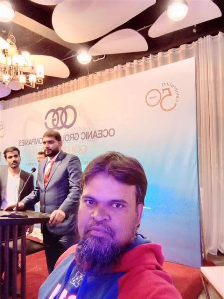 Zakir Siddiqui shares his horrible first date experience in a video dated October 20, 2023 | Source: 